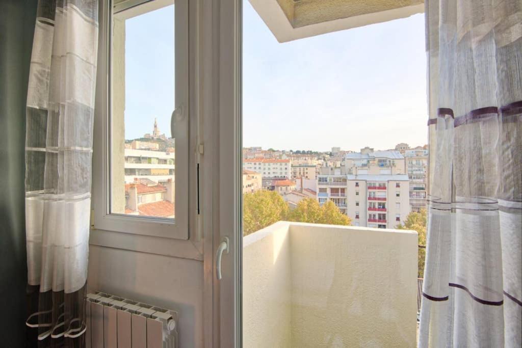 Ferienwohnung Le Bonheur Des Catalans Marseilles Exterior foto